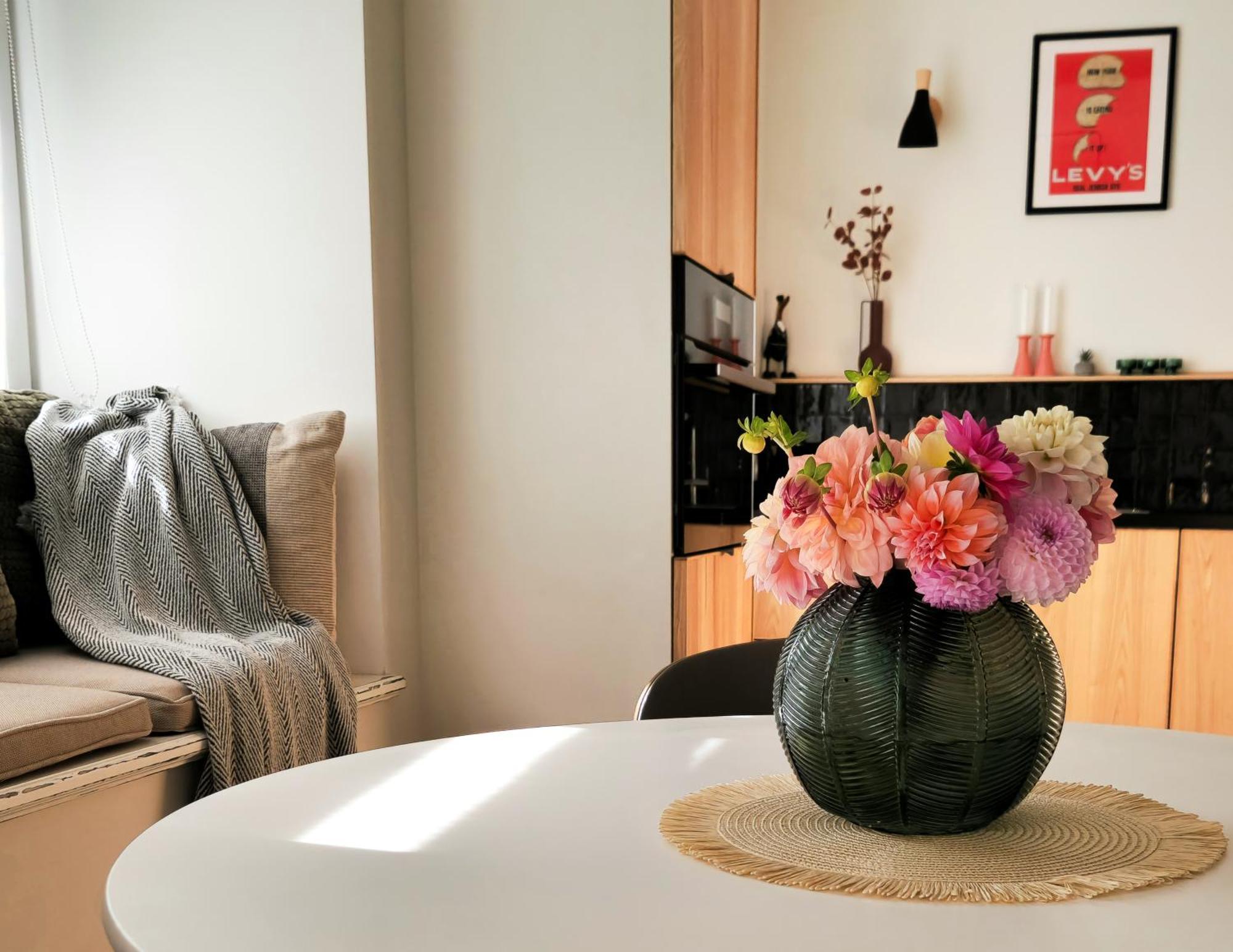 Scandi Group Apartaments Odessa Bilik gambar